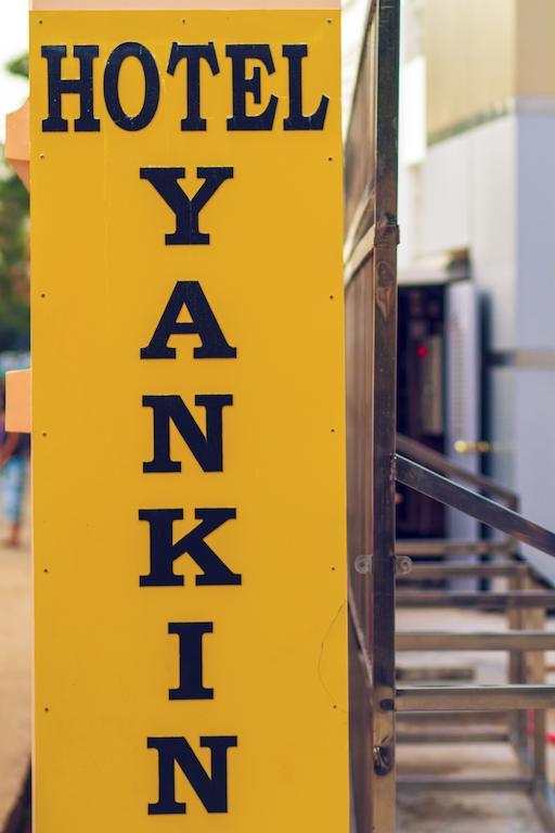 Hotel Yankin Yangón Exterior foto